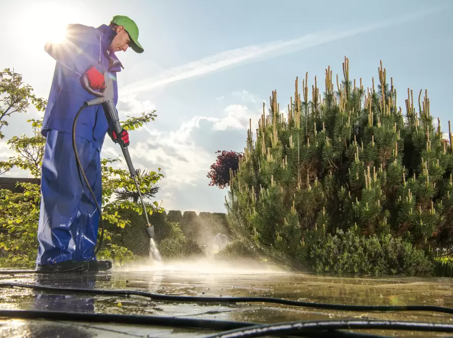 concrete pressure washing