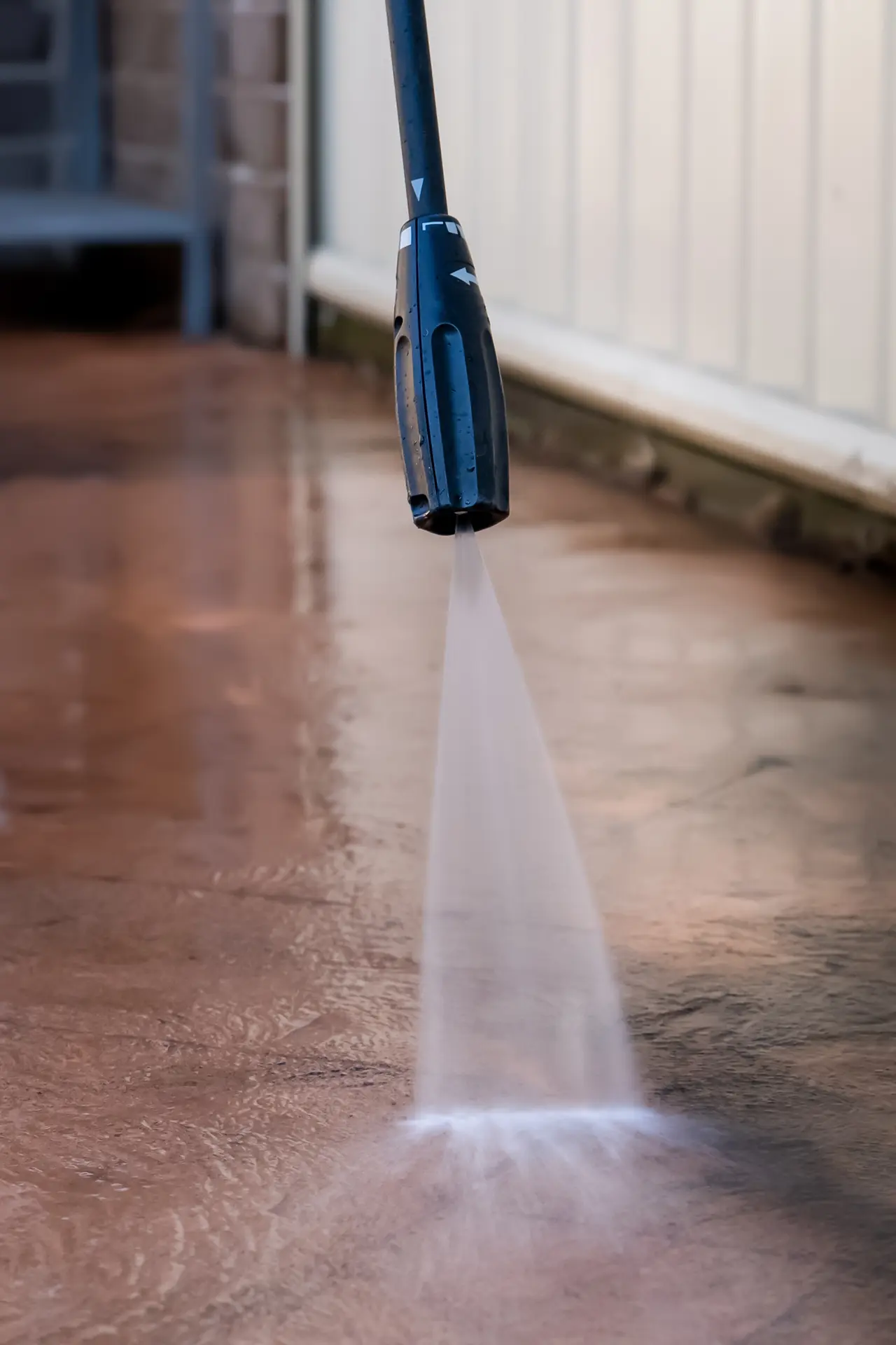 pressure washing nozzle