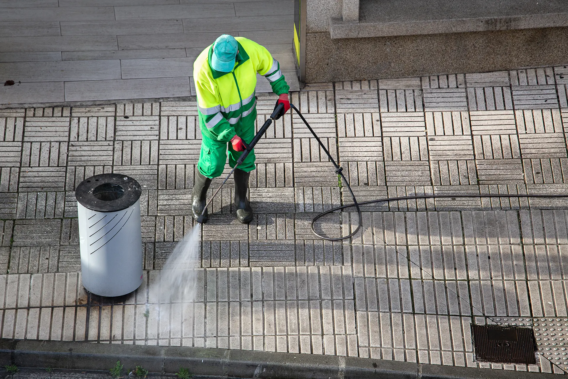 Commercial Pressure Washing Service